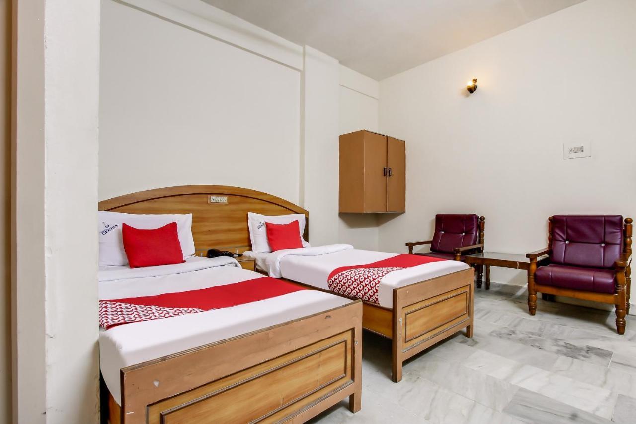 Hotel Geetha International 杜蒂戈林 外观 照片