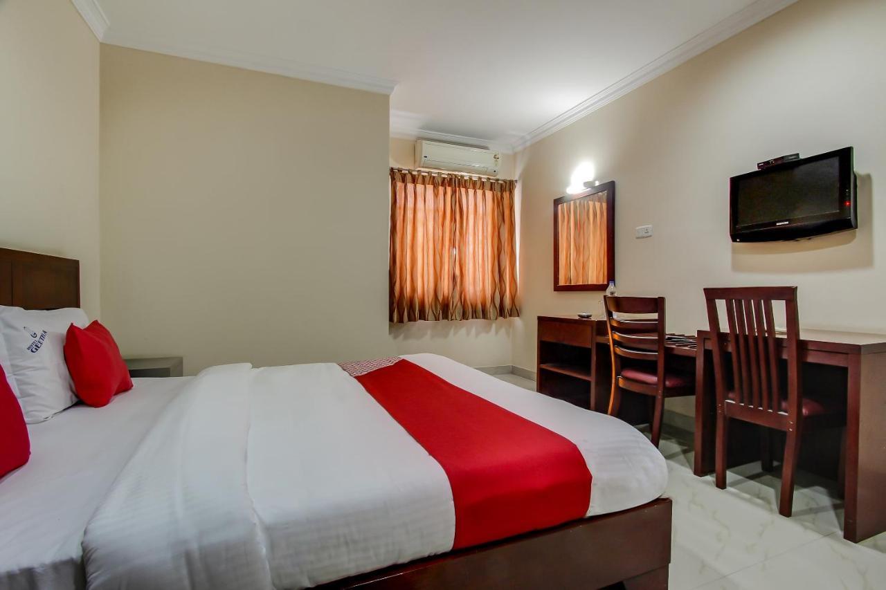 Hotel Geetha International 杜蒂戈林 外观 照片